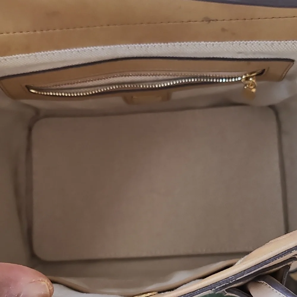 MCM Tan Logo Tote Bag - Picture 3 of 10